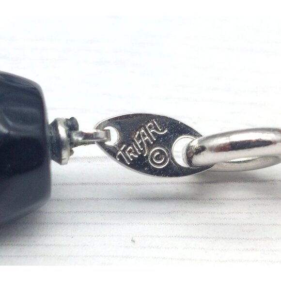 Trifari Beaded Strand Necklace Black Gray Silver Tone Beaded MINT 28" - Picture 8 of 8